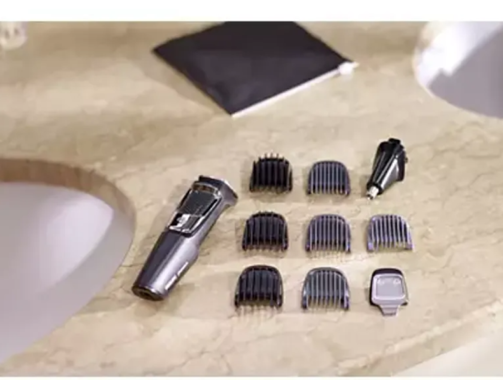 Philips Norelco Multigroom Series 3000 MG3750/60 – 13-Piece All-in-One Trimmer for Face & Head